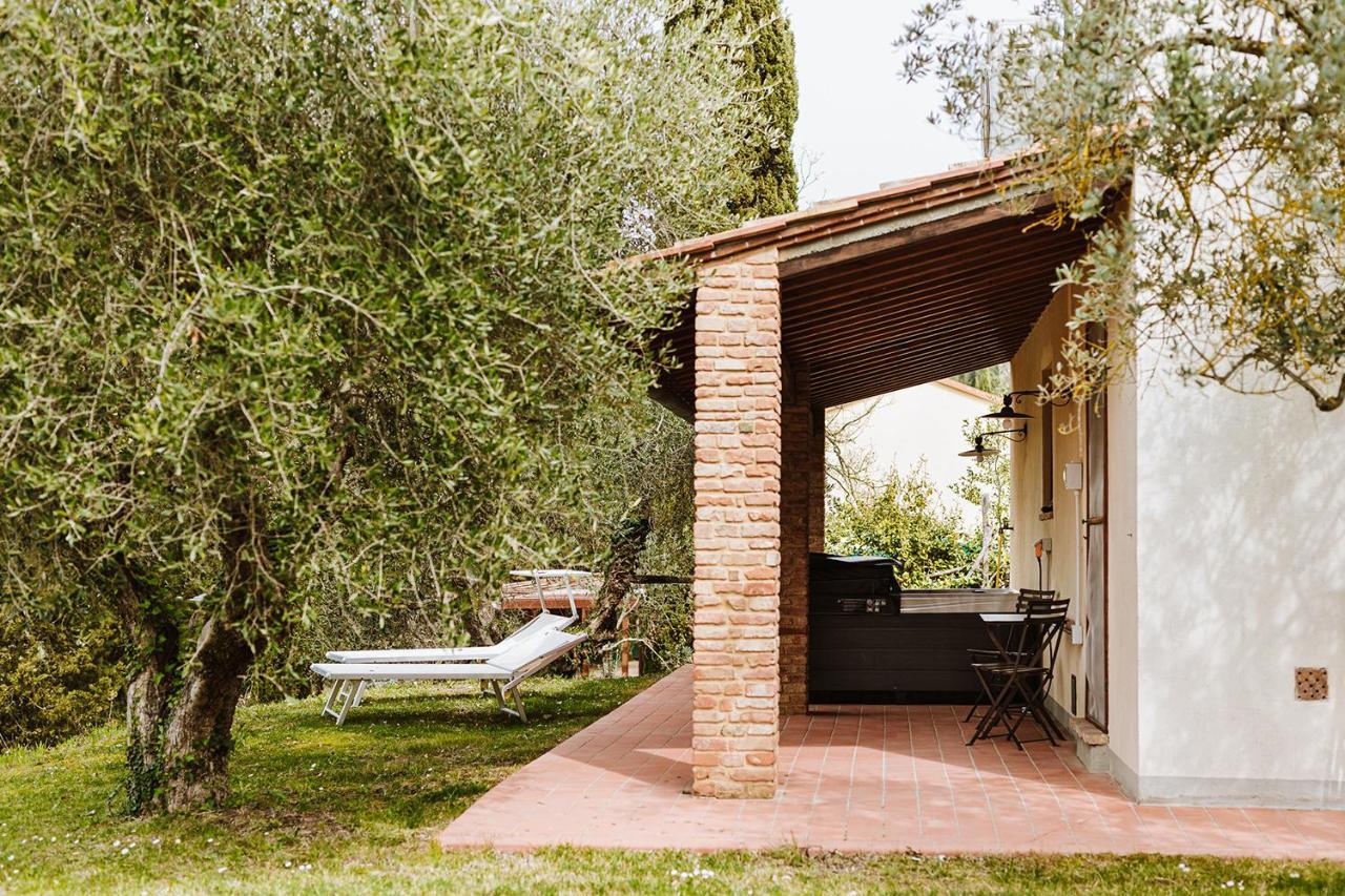 Agriturismo Montalbino مونتيزبيرتولي المظهر الخارجي الصورة